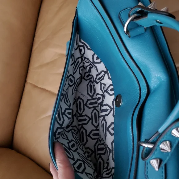 Rebecca Minkoff Teal leather Satchel good used condition crossbody strap - Picture 5 of 7